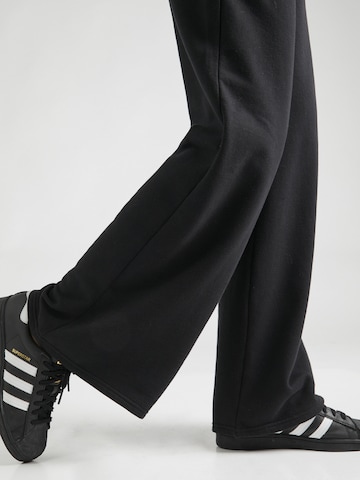 HOLLISTER Wide leg Pants in Black