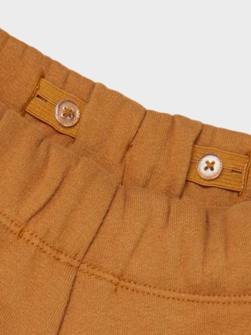 Lil ' Atelier Kids Lużny krój Spodnie 'London' w kolorze brązowy