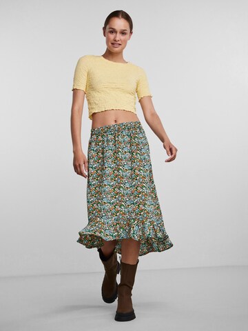 PIECES Skirt 'LAKA' in Green