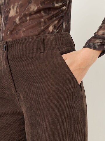 Tamaris Regular Broek in Bruin
