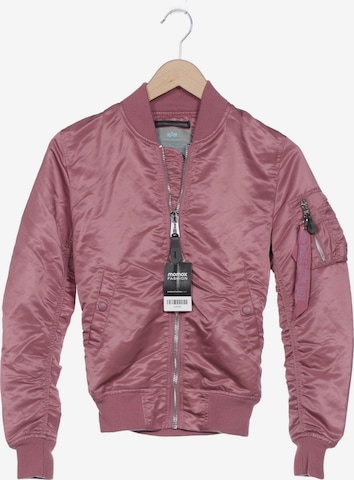 ALPHA INDUSTRIES Jacke XS in Pink: predná strana