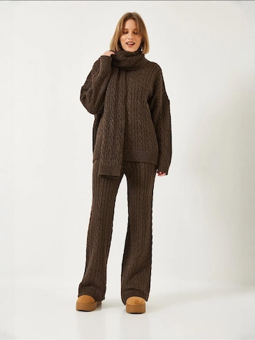 Bianco Lucci Pantsuit in Brown