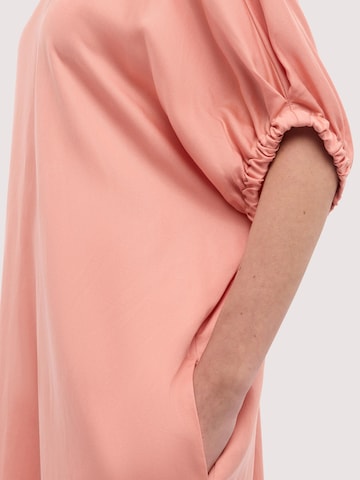 Robe Trussardi en rose
