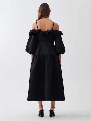 Willa Kleid 'Ves' in Schwarz: Rückseite