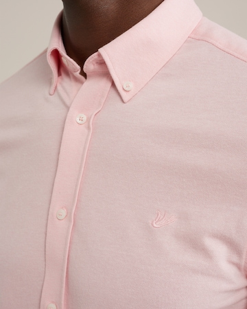 WE Fashion Slim Fit Skjorte i pink