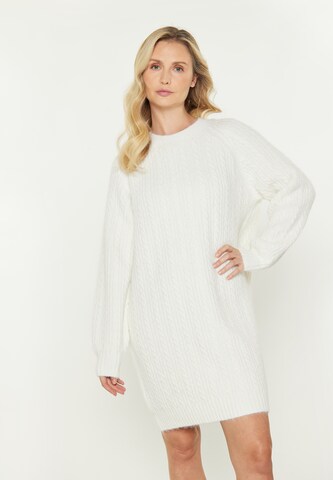 usha BLUE LABEL Gebreide jurk in Wit: voorkant