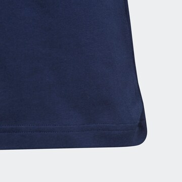 ADIDAS ORIGINALS T-Shirt 'Rekive' in Blau