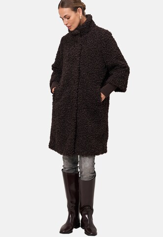 zero Between-seasons coat in Brown