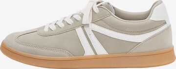 Pull&Bear Sneaker in Grau