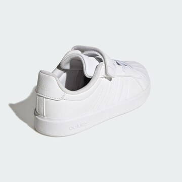 ADIDAS SPORTSWEAR - Sapatilhas em branco