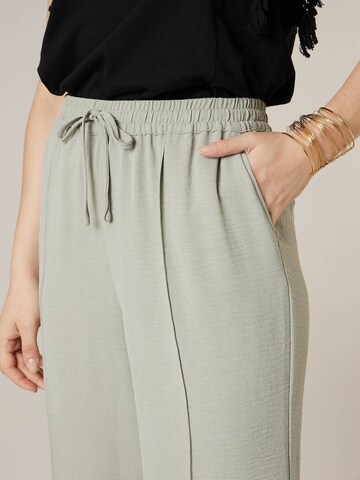 Loosefit Pantalon 'Niski' Deeluxe en vert
