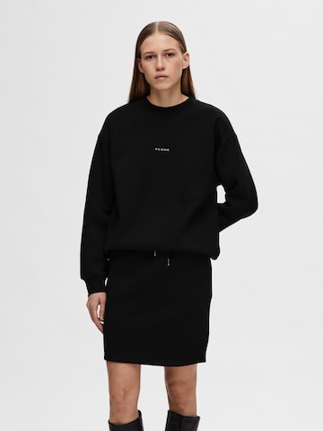 SELECTED FEMME Sweatshirt in Black: front