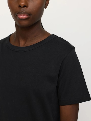 Top ' SRHella ' de la Soft Rebels pe negru: față