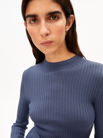 ARMEDANGELS Strickpullover ALAANIA in Blau