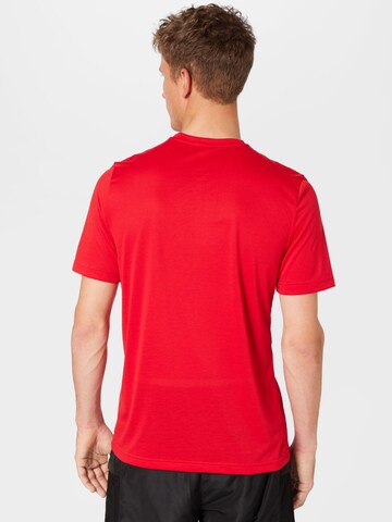 T-Shirt fonctionnel 'Life Is Not a Spectator' Reebok en rouge
