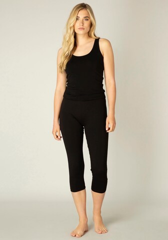 BASE LEVEL Skinny Leggings 'Ycarus' in Black