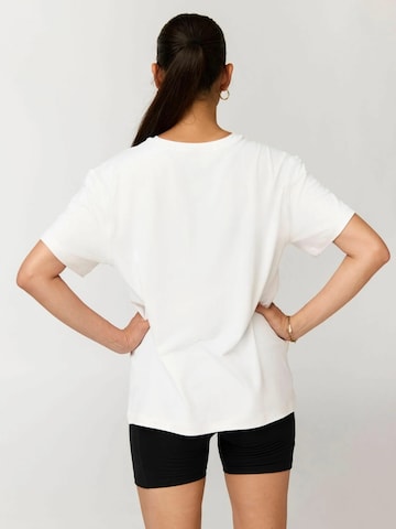 Girlfriend Collective T-shirt ' Reset ' in Weiß