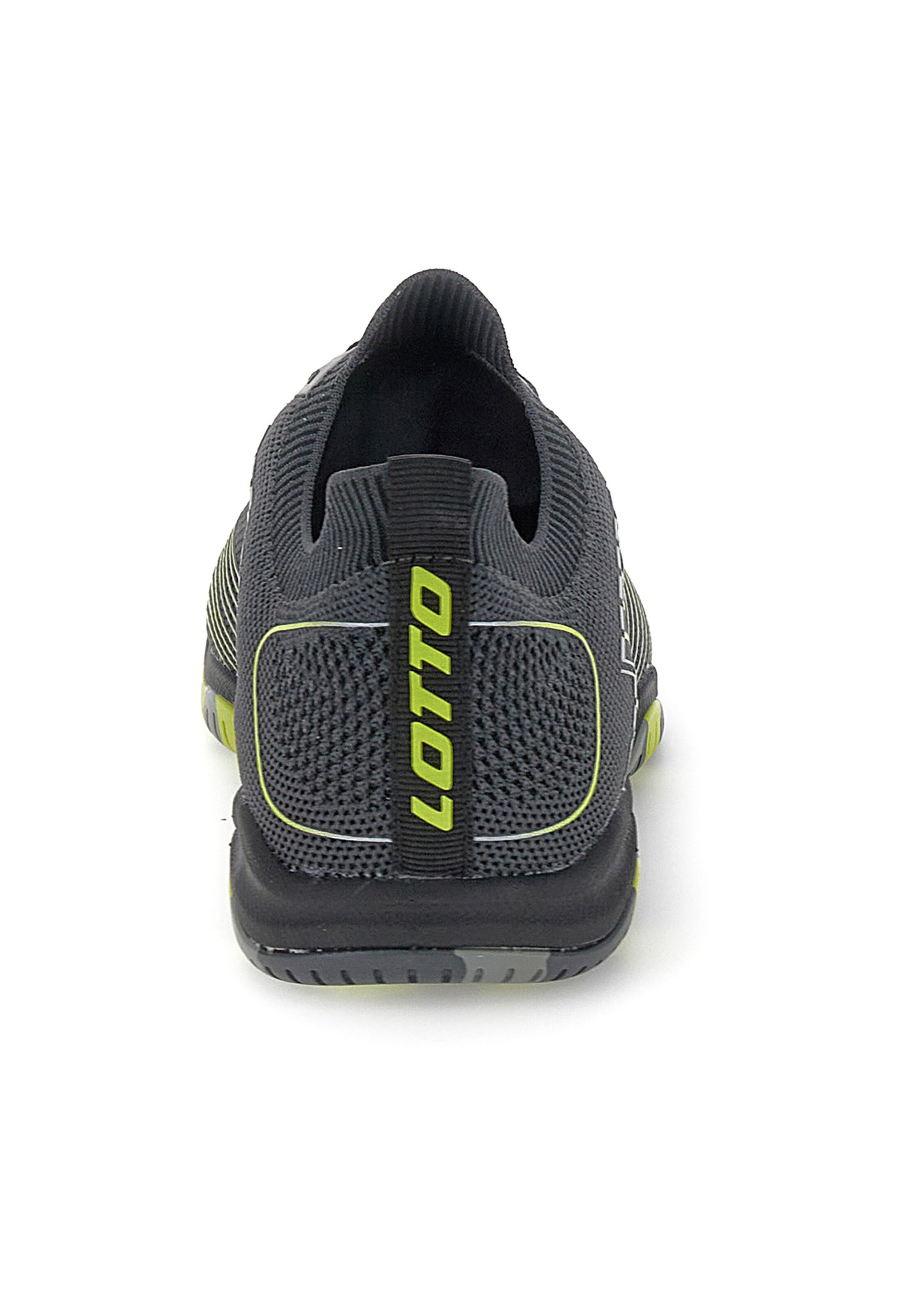 Scarpa da calcio di LOTTO in nero