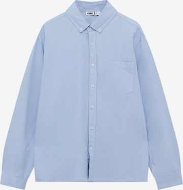 Pull&Bear Button Up Shirt in Blue: front