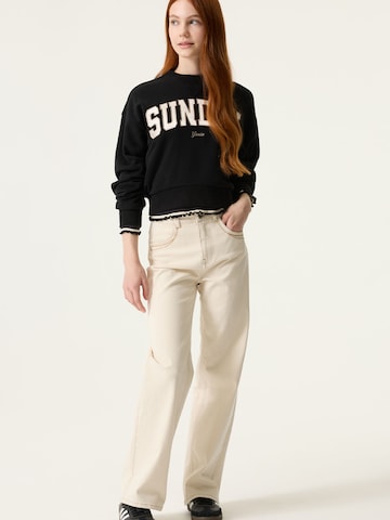 GARCIA Sweatshirt in Black