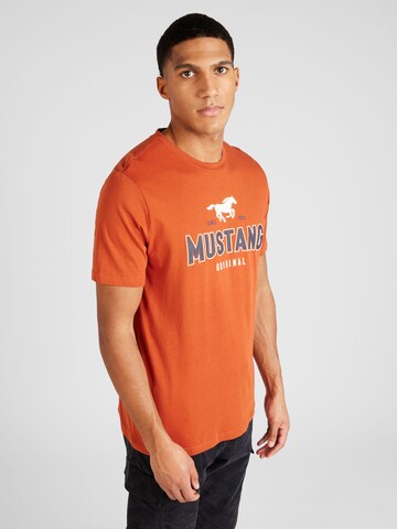 T-Shirt 'Alex C' MUSTANG en orange : devant