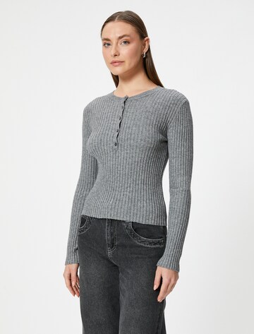 Koton Sweater in Grey: front