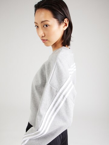 ADIDAS SPORTSWEAR Sport sweatshirt i grå
