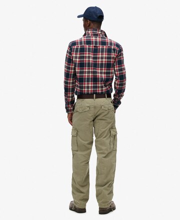 Regular Pantalon cargo Superdry en vert