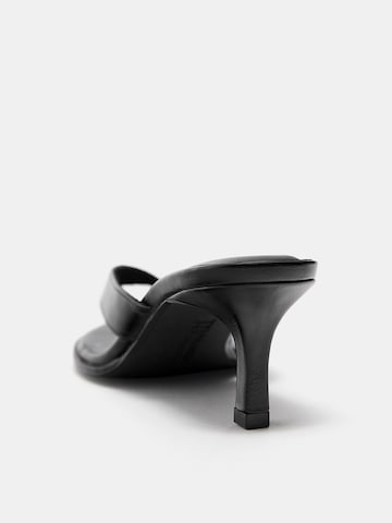 Pull&Bear Japonke | črna barva