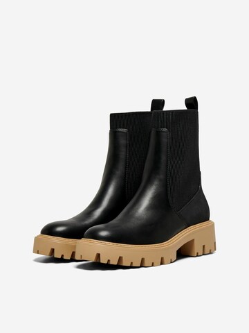 Boots chelsea 'ONLBETTY-7' di ONLY in nero
