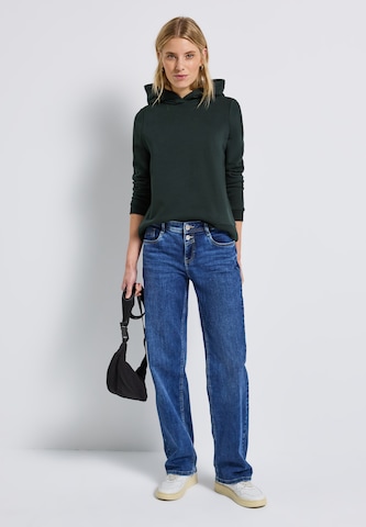 STREET ONE Sweatshirt in Grün