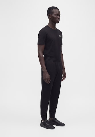 EA7 Emporio Armani Byxa 'VISIBILITY' i svart: sida