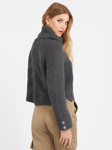 GUESS Sweater in Grey