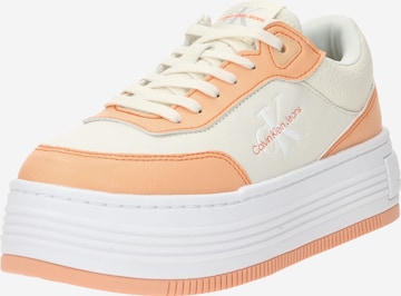 Baskets basses Calvin Klein Jeans en orange : devant