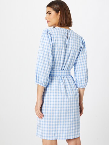 Robe Kaffe en bleu