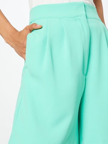 Warehouse Regular Pleat-front trousers in Green