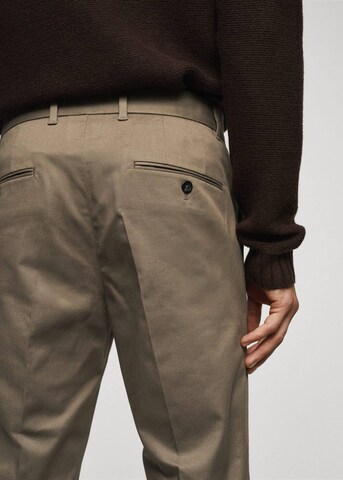 MANGO MAN Slim fit Pleat-Front Pants 'Juno' in Brown