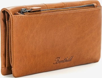 Benthill Wallet in Brown: front