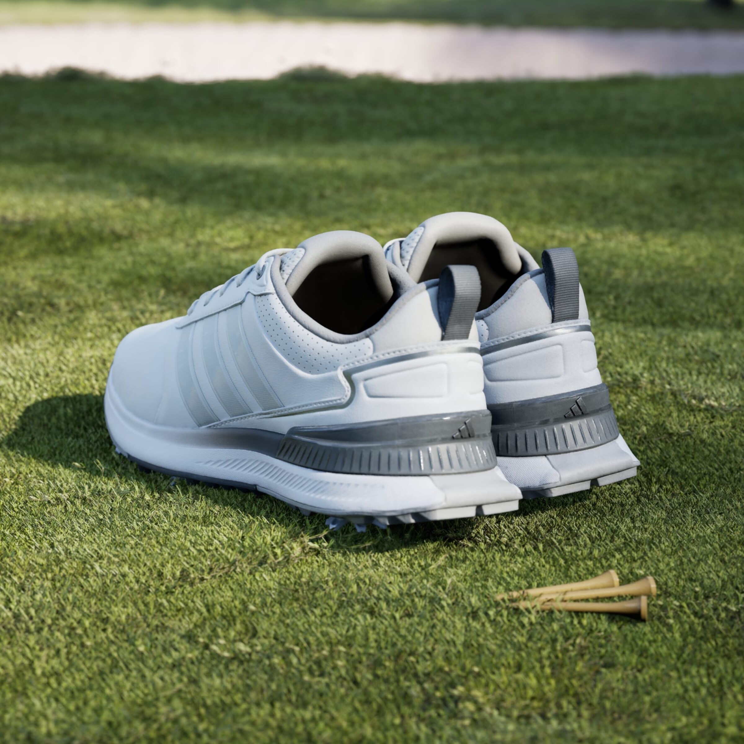 ADIDAS PERFORMANCESportske cipele 'R2C 26' - bijela boja