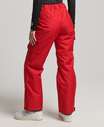 Superdry Wide Leg Sporthose in Rot