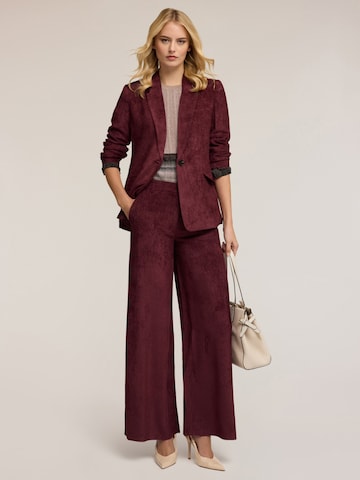 Wide leg Pantaloni di MOTIVI in rosso: frontale