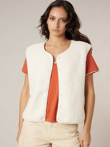 Gilet 'Olera' Deeluxe en beige : devant