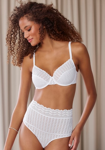 s.Oliver T-shirt Bra in White: front