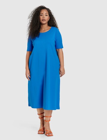 SAMOON Dress in Blue: front