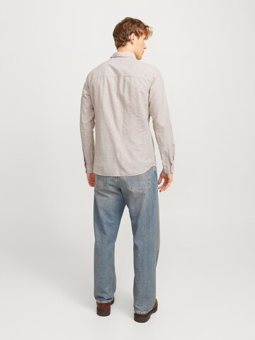 Slim fit Cămașă 'JJEBreeze' de la JACK & JONES pe bej