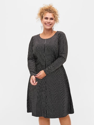 Robe 'Mlanna' Zizzi en noir : devant