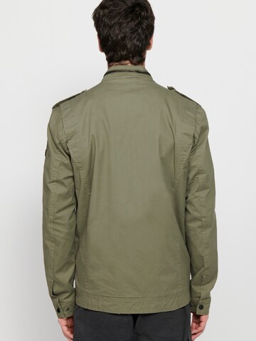 KOROSHI Between-Season Jacket in Green