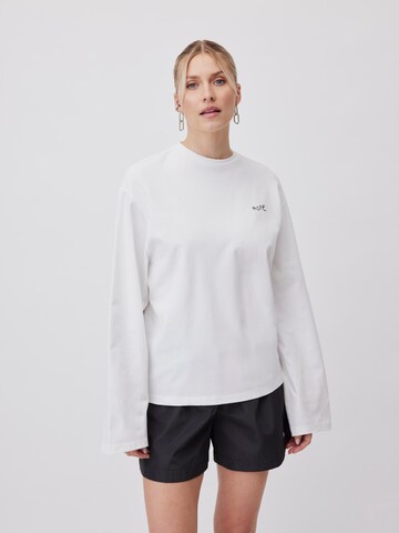 T-shirt 'Chiara' LeGer by Lena Gercke en blanc : devant
