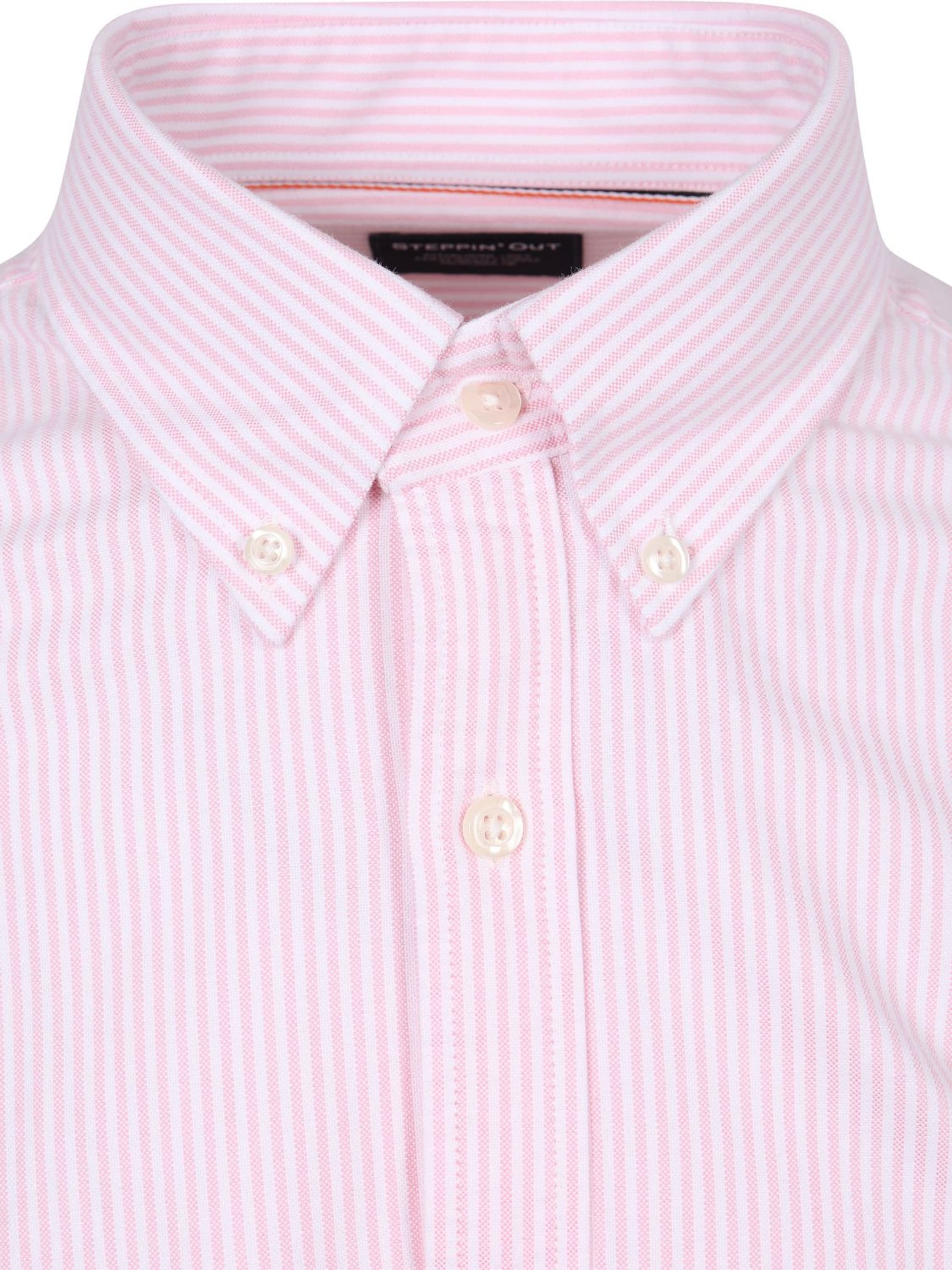 Steppin' out Regular fit Button Up Shirt in Pink