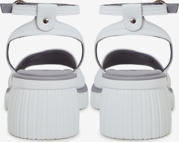 CESARE GASPARI Sandale in Weiß